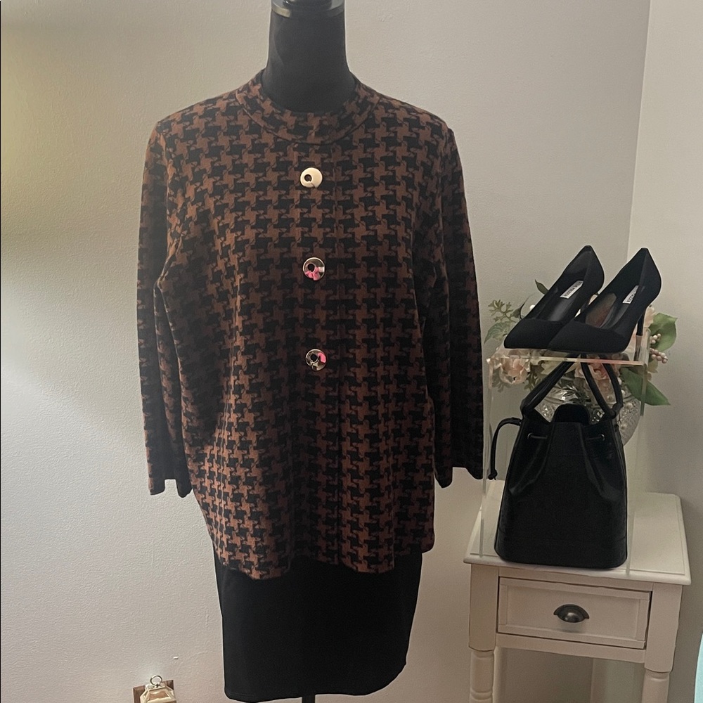 Alison Sheri Brown and Black Houndstooth Cardigan Jacket